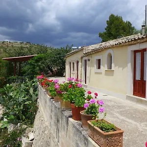 https://la-suma-sumalia.sicilyhotelsitaly.net